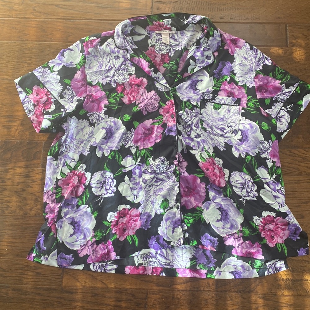 ♻️Victoria’s Secret Floral Sleepwear Blouse •Size XXL• ♻️
